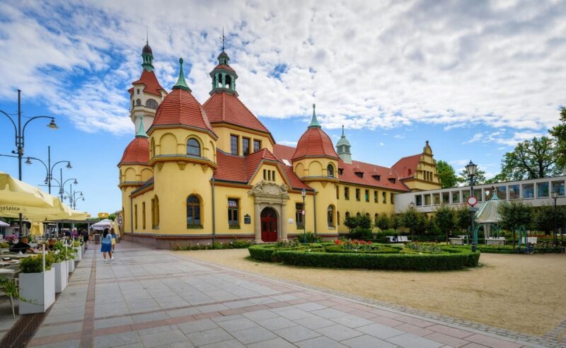 Sopot's Seaside Charms: A Guided Walking Tour - Itinerary Highlights