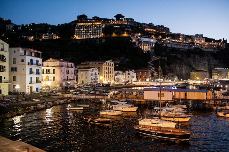 Sorrento: Night Time Walking Tour & Limoncello Tasting - Highlights
