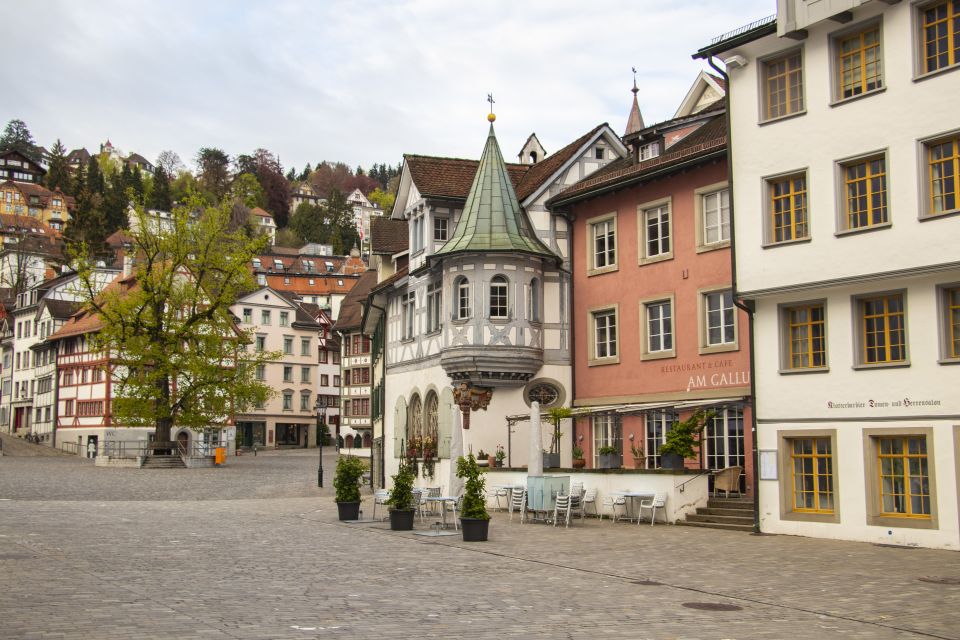 St. Gallen: Express Walk With a Local in 60 Minutes - Pricing and Group Size