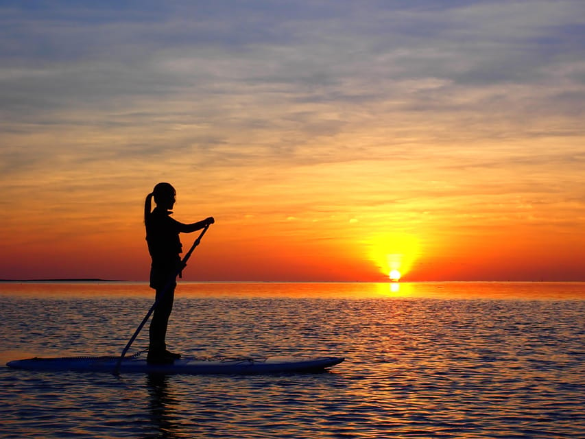 Stand up Paddleboard: Beautiful Sunset and Magic Hour Tour - Inclusions of the Tour