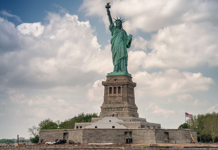 Statue of Liberty & Ellis Island Audio Tour & Ticket (ENG) - Tour Inclusions