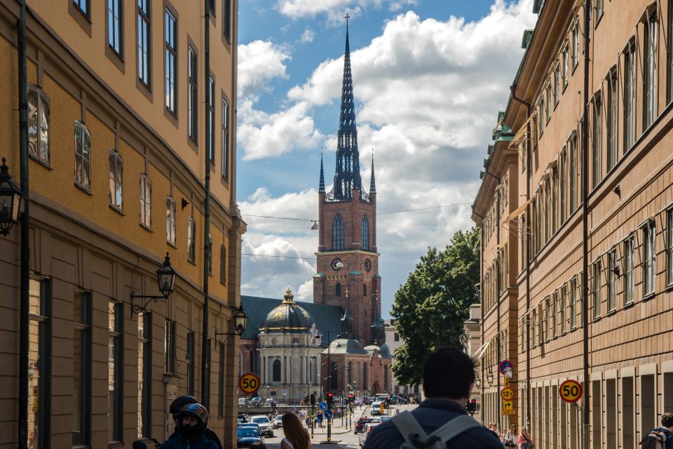 Stockholm: City Sightseeing Hop-On Hop-Off Bus Tour - Itinerary and Key Attractions