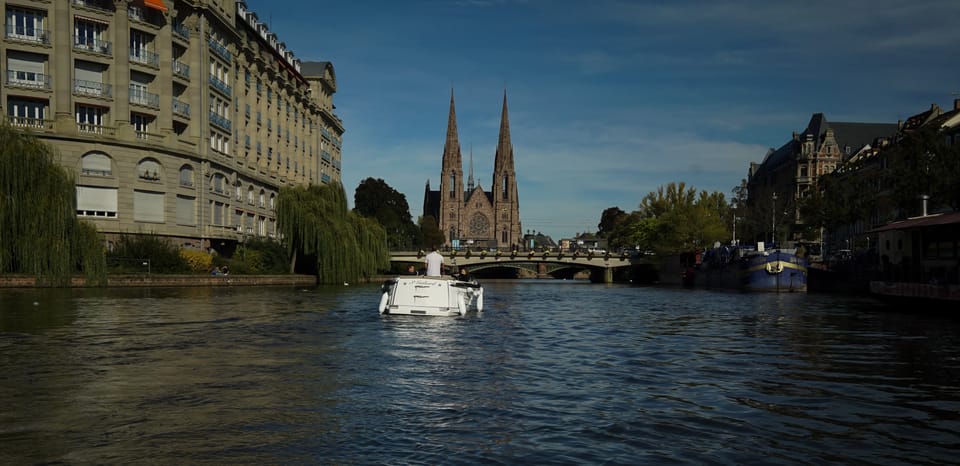 Strasbourg: Private City Sightseeing Boat Tour - Itinerary Highlights