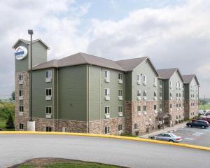 Suburban Studios Triadelphia - Wheeling at The Highlands - Guest Experience Highlights