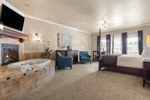 Summer Creek Inn - Facilities and Amenities