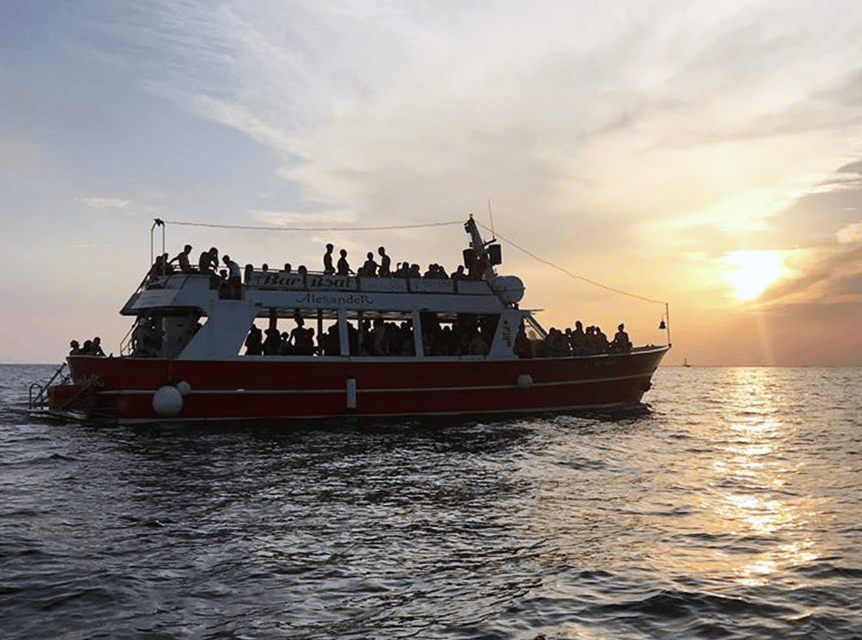 Sunset Boat Party in the Waters of Salento With Drinks - Refreshments