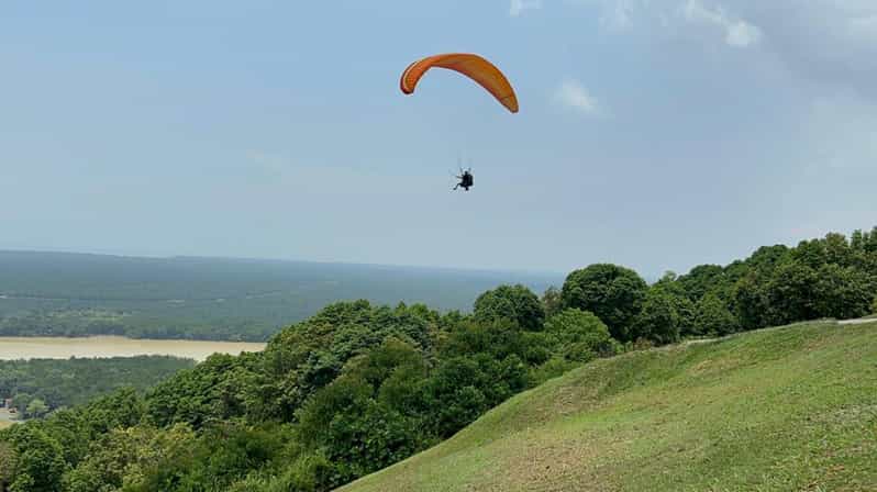 Tandem Paragliding Bukit Jugra Selangor - Pricing and Booking Details