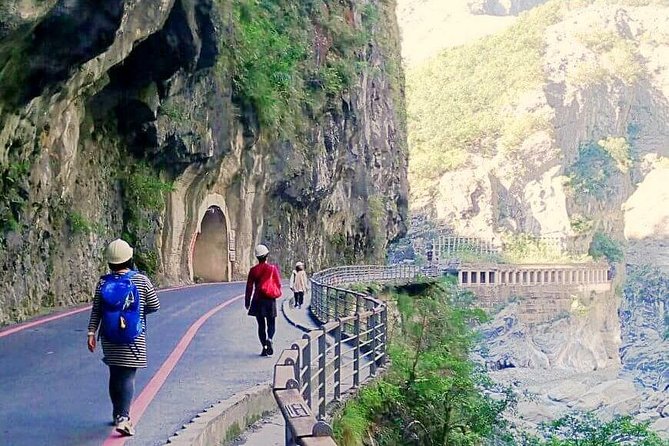 Taroko From Taipei In A Day by Train - Itinerary Highlights