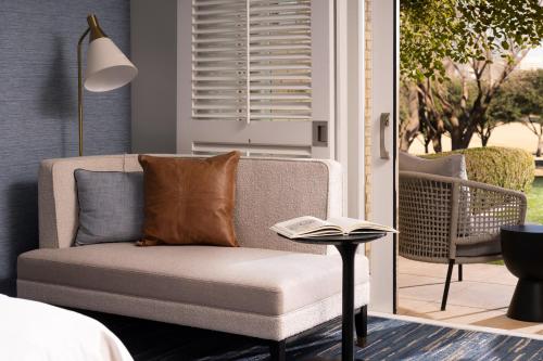 The Ritz-Carlton Dallas, Las Colinas - Accommodations