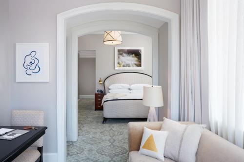 The Spectator Hotel - Prime Location