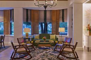 The Whitley, a Luxury Collection Hotel, Atlanta Buckhead - Amenities and Services