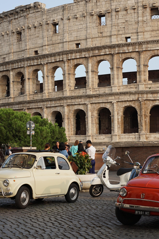 Timeless Rome: A Journey in a Vintage Fiat 500 - Iconic Sites Along the Route