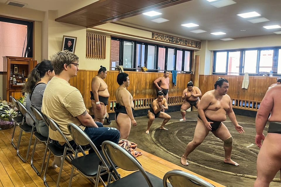 Tokyo: Guided Sumo Stable Visit for Morning Practice - Itinerary and Meeting Point