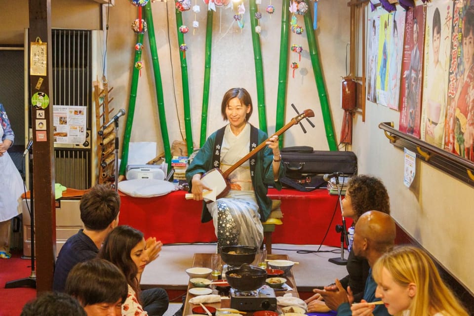 Tokyo: Quaint Restaurant With Dining and Cultural Experience - Interactive Cultural Activities