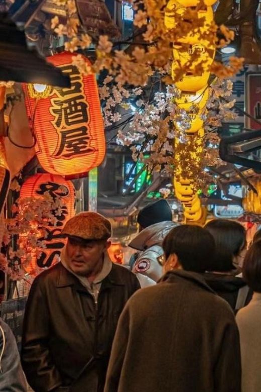 Tokyo: Shinjuku District Guided Half-day Tour at Night - Kabukicho Exploration