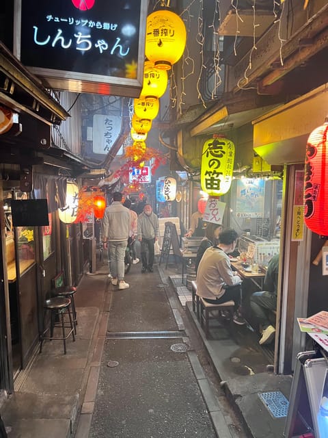 Tokyo: Shinjuku Kabukicho & Golden Gai Walking Tour - Key Attractions