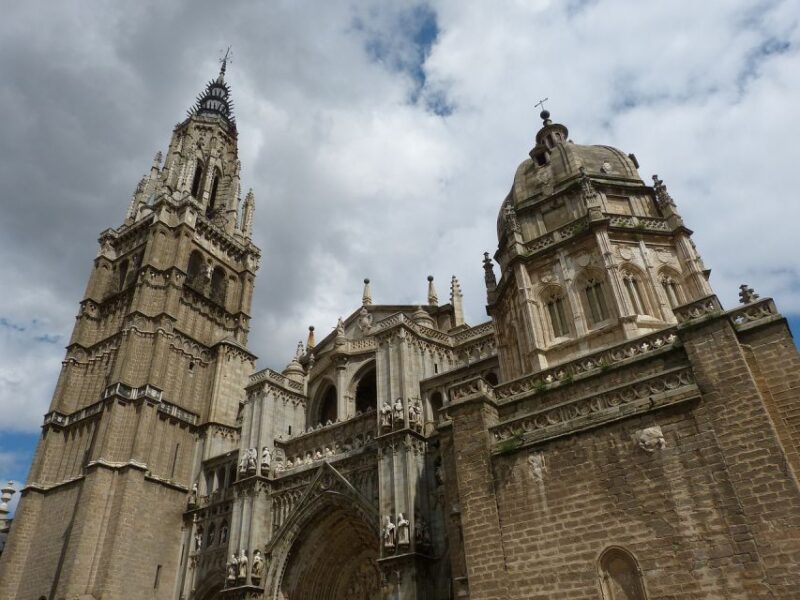 Toledo: Guided Walking Tour With Cathedral Ticket and Tour - Pricing and Reservations
