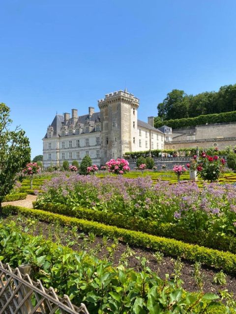 Tours: Chateaux Azay-le-Rideau and Villandry Morning Tour - Itinerary Details