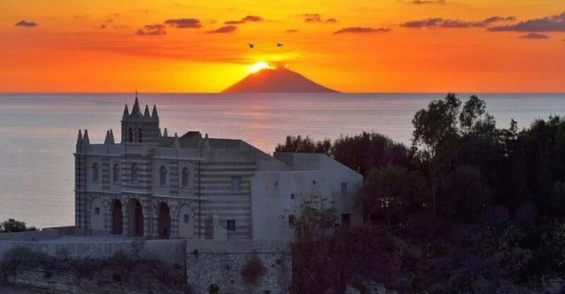 Tropea: Street Food Walking Tour - Pricing and Booking Details