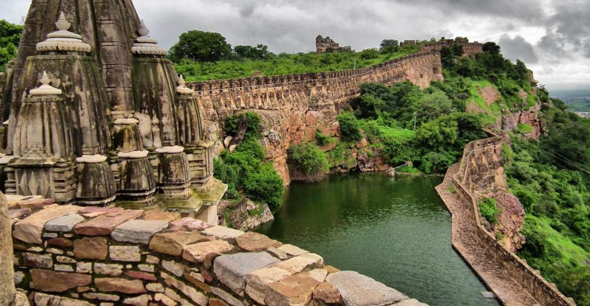 Udaipur: Chittorgarh Sightseeing Tour by Car - All Inclusive - Booking Information