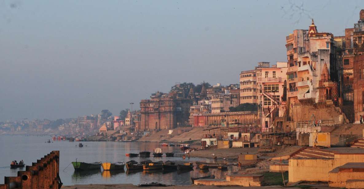 Varanasi Day Tour - Boating, Walking, Yoga Temple, Wrestling - Itinerary Highlights