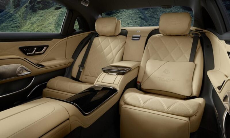 VARENNA: VARENNA FIRST CLASS FROM/TO AIRPORT MILAN LINATE - Pricing and Booking Details
