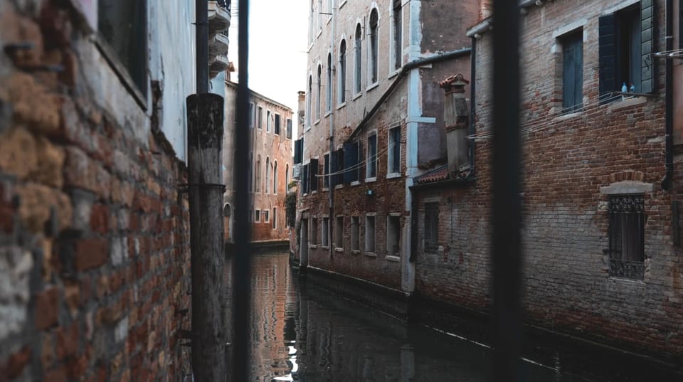 Venice: A Private Session With a Local Videomaker - Itinerary and Activities