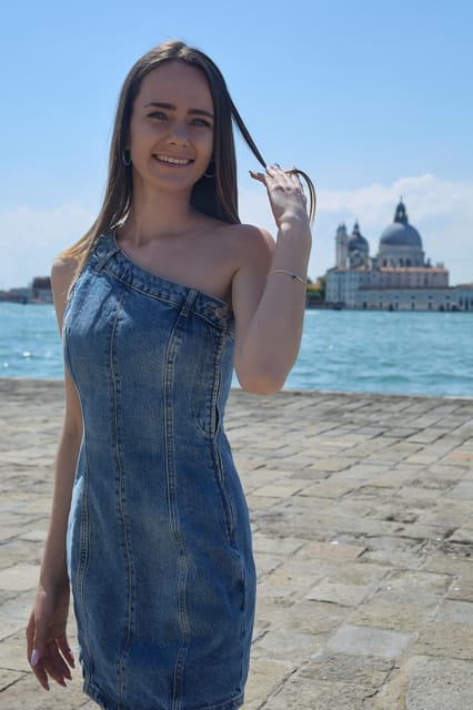 Venice: Boat Tour With Photoshoot Included - Itinerary and Highlights
