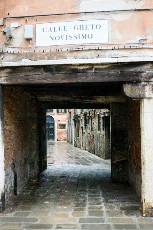 Venice: Guided Tour of Synagogues and Ghetto Area - Pricing and Booking