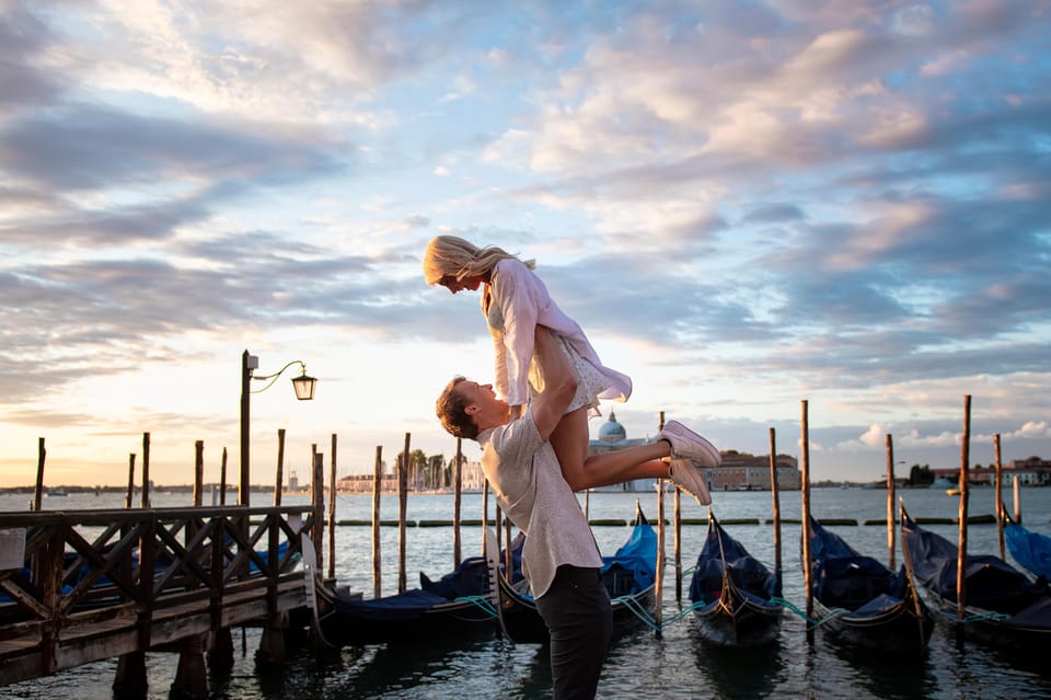 Venice: Private Professional Photo Shoot Experience. - Pricing and Booking Details