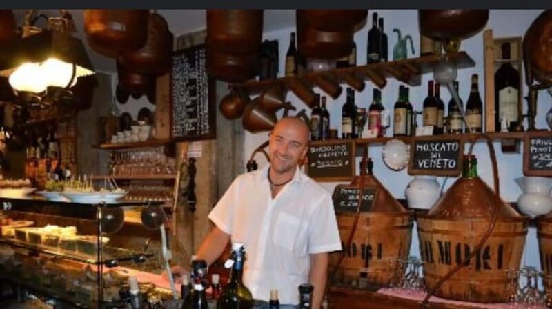 Venice: Sunset Walking Tour With Food and Wine Tastings - Guided Tour Details
