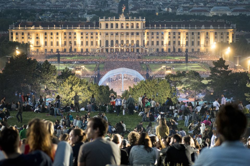 Vienna: Big Bus City Highlights Night Tour With Live Guide - Experience Highlights