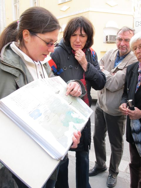 Vienna: Jewish Life in Leopoldstadt 2-Hour Walking Tour - Experience Highlights