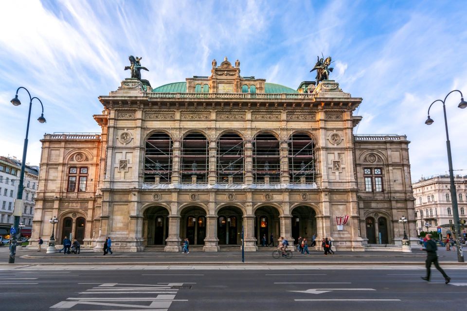 Vienna Old Town Walking Tour, Hofburg, Spanish Riding School - Itinerary Highlights