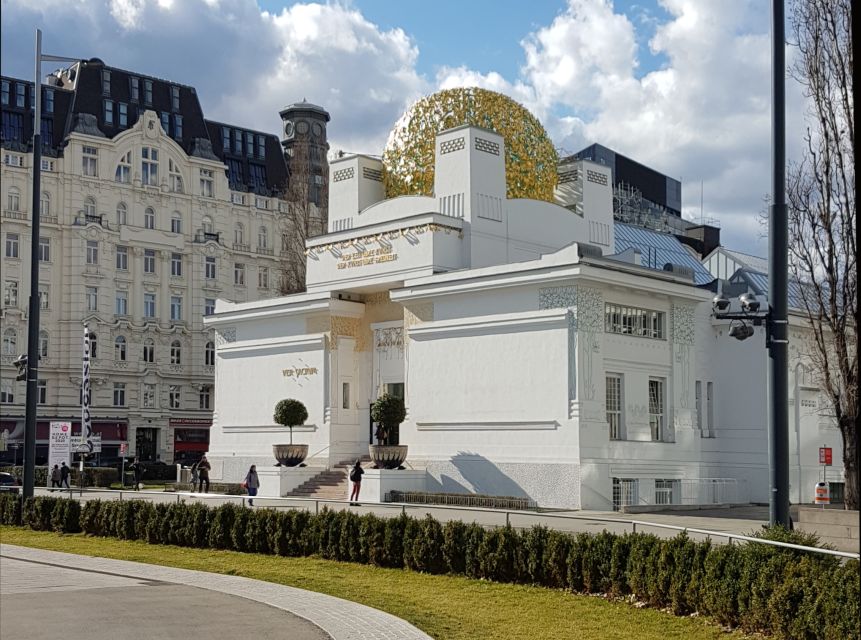 Vienna: Tour of Gustav Klimts Art in 3 Museums With Tickets - Itinerary Details