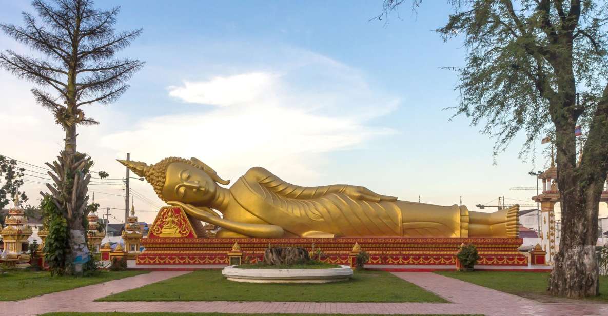 Vientiane: Private Full-day Must-See Sights & Sunset Tour - Itinerary Highlights