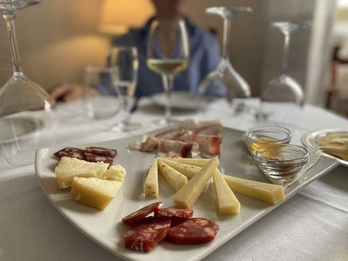 Villasimius: Guided Tasting of Local Wines and Food - Activity Overview