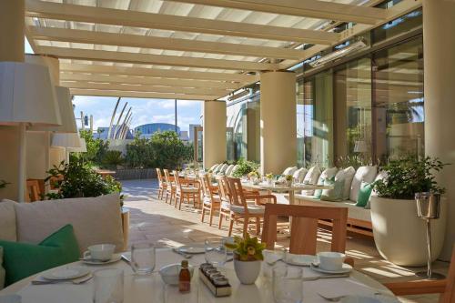 Waldorf Astoria Beverly Hills - Guest Ratings and Reviews