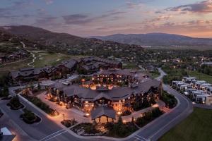 Waldorf Astoria Park City - Overview and Location