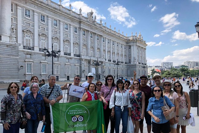 Walking Tour Around the Center of Madrid - Guide and Commentary