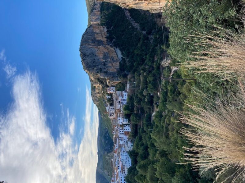 Walking Tour of The Canyon and Hanging Bridges of Chulilla - Location and Accessibility
