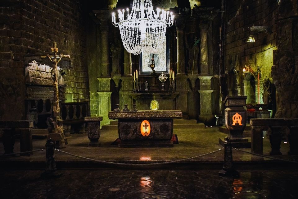 Wieliczka: Salt Mine Entrance and Guided Tour Ticket - Tour Experience