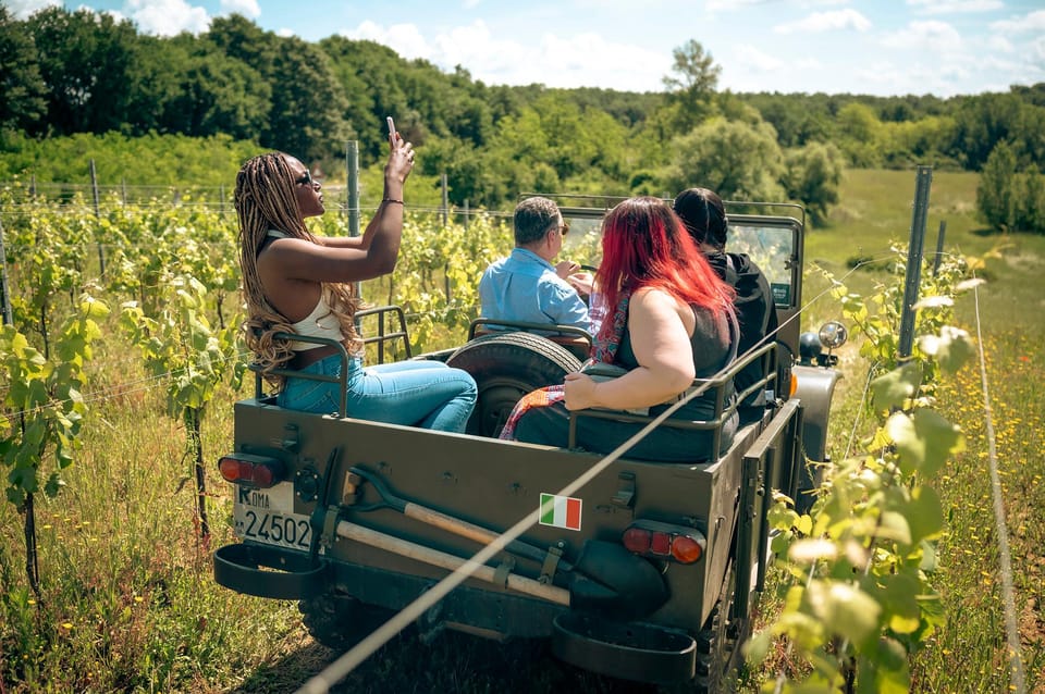 WINE SAFARI: POGGIO AI LAGHI VINEYARDS ON A VINTAGE OFF-ROAD - Vintage Off-Road Adventure