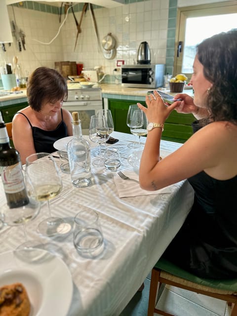 Wine Tasting in Leonarda Home in Salaparuta - Belice Valley - Culinary Offerings