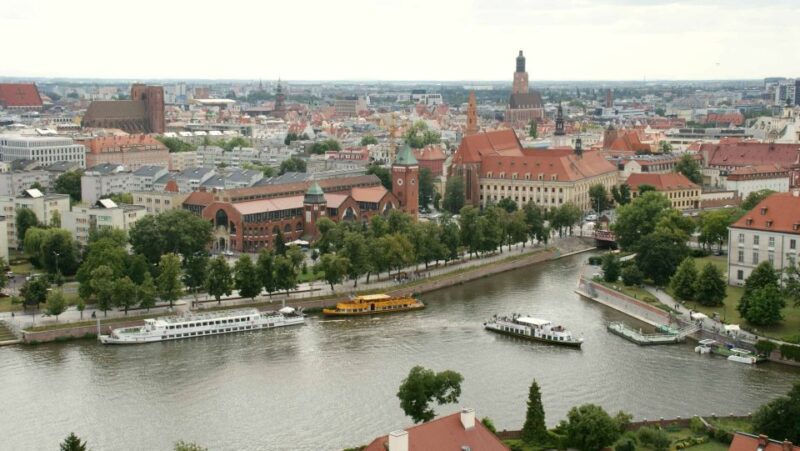 Wrocław: Short City Walk and Cruise - Walking Tour Highlights