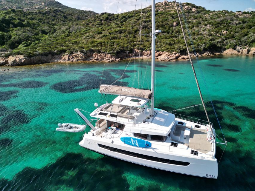 Yacht Catamaran Trip to the Lavezzi Islands - Catamaran Features and Capacity