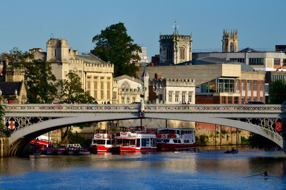 York: City Highlights Small Group Walking Tour - Historical Sites and Christianity