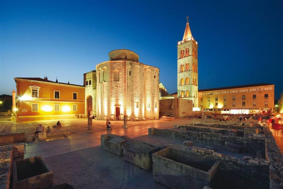 Zadar: Old Town Evening Group Guided Walking Tour - Tour Highlights