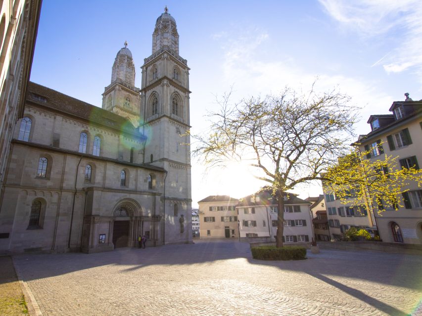 Zurich: Capture the Most Photogenic Spots With a Local - Highlights of the Tour