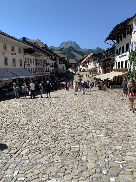 Zurich: Gruyères Castle, Cheese, Chocolate Private Day Tour - Highlights of the Experience